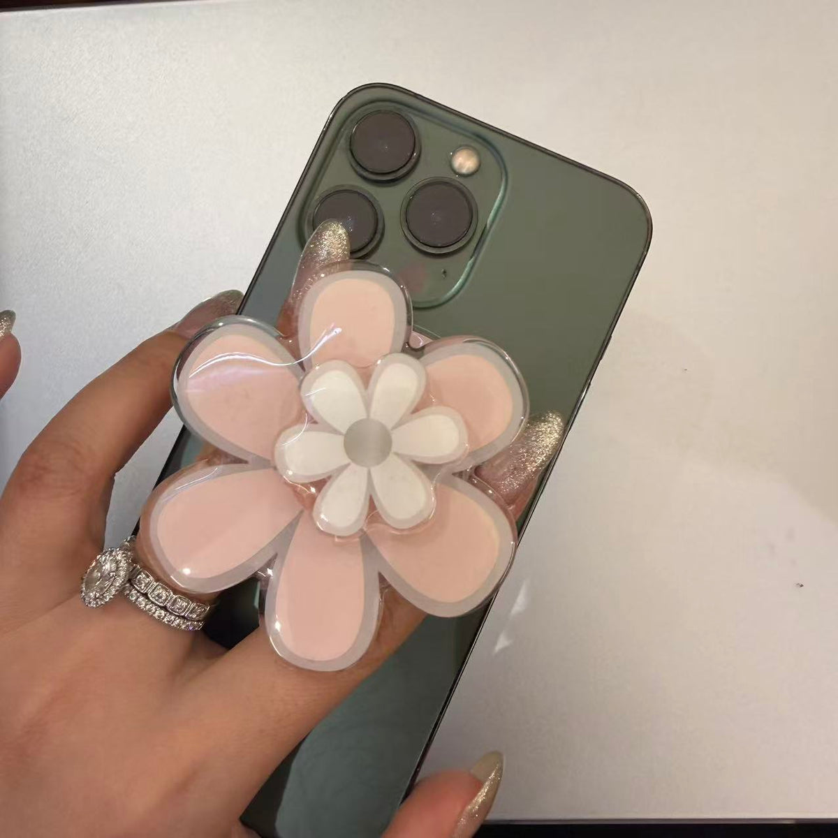 MagSafe Flower Pop Grip